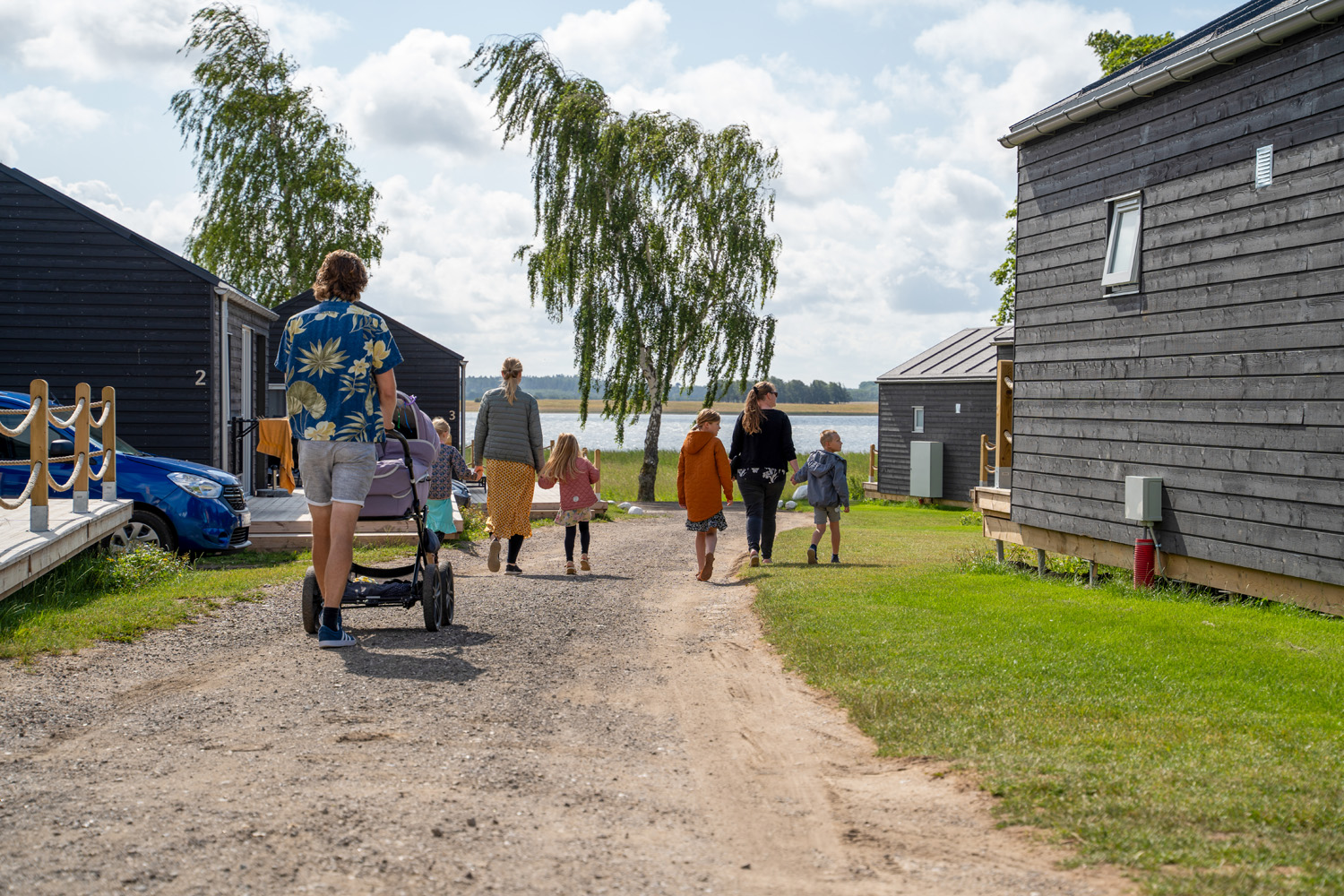 Familier Går På Stien
