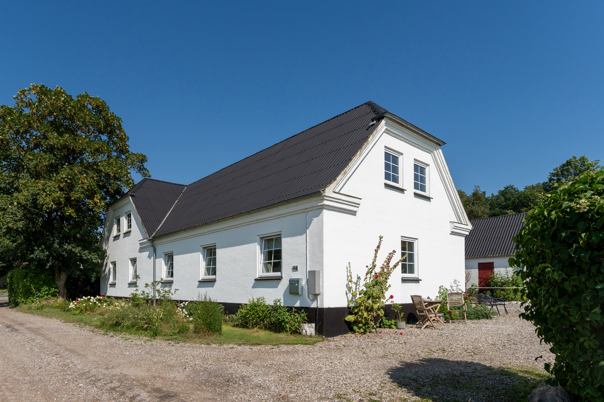 Stor Udlejningsejendom På Saltøvej 58, Som Udlejes Gennem Saltø Gods